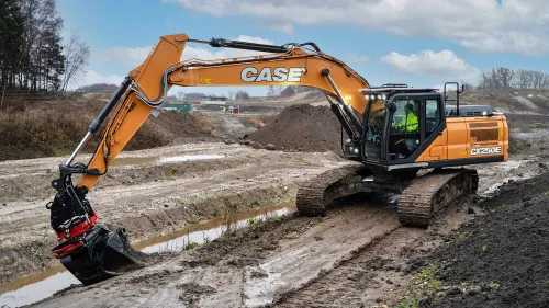 Case CX250E